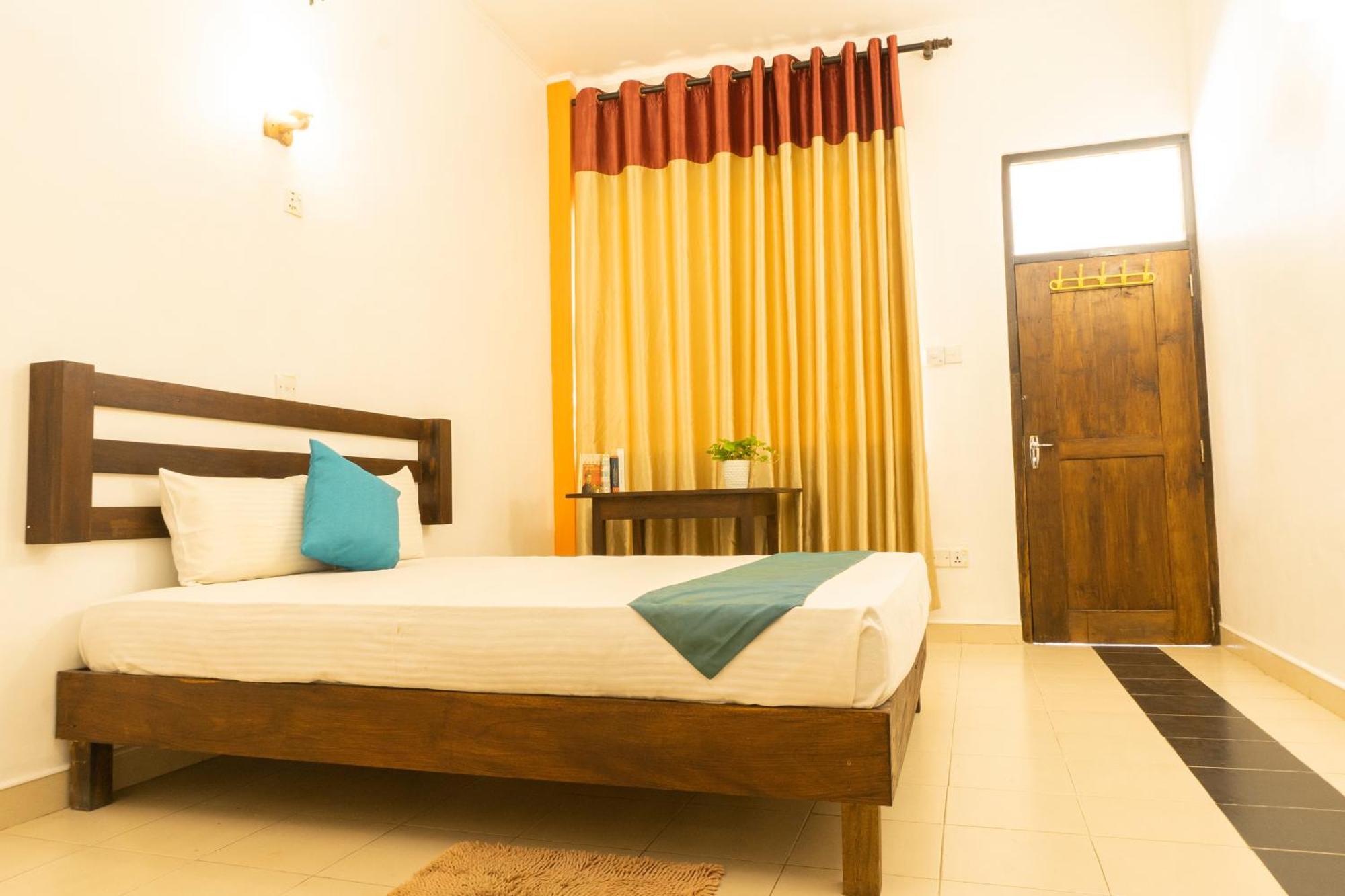 Blumarine Guest House Negombo Pokoj fotografie
